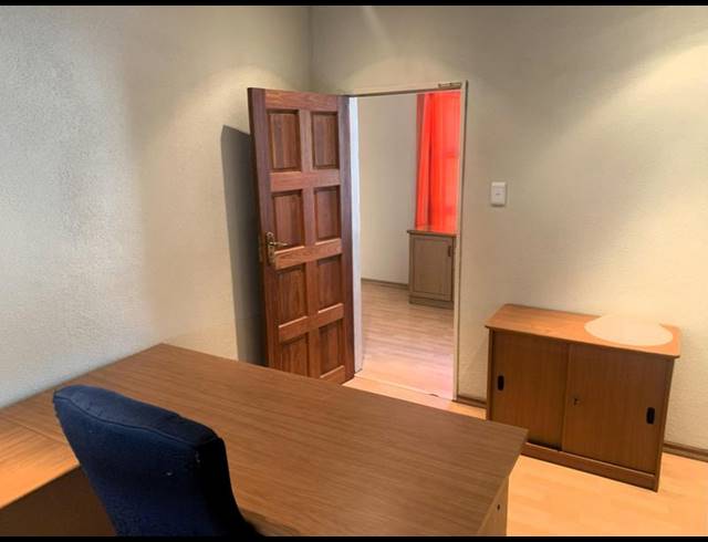 4 BEDROOM HOUSE FOR SALE IN ELSPARK